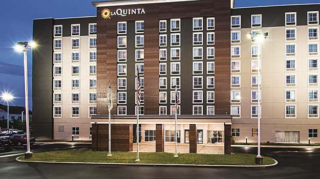 La Quinta Inn & Suites